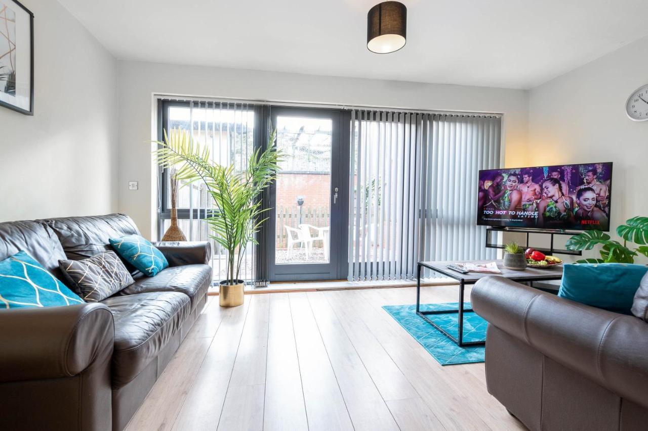 City Centre Townhouse - 3 Bedrooms - Garage - Parking - Top Rated 버밍엄 외부 사진